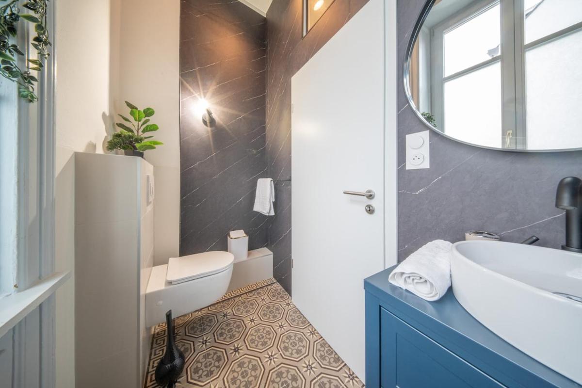 Apartment Beautiful Centre De Caractere - Private Free Parking Included *
